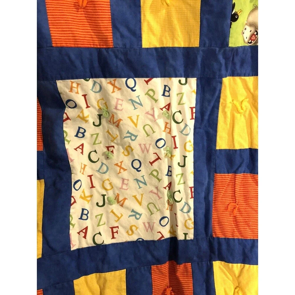 ABC & Animals Quilt Child Baby Blanket Nursery Wall Decor Handmade 38x32 GUC